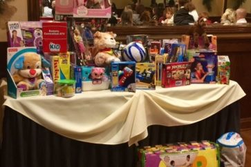 ALA-Holiday-Party-Gifts